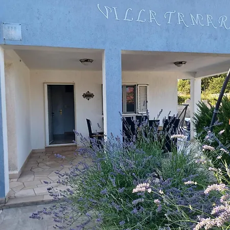 In Tamara -pool Beheizt ,meerblick * Škrip